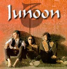 http://www.pakistanimusic.com/artistes/junoon.html